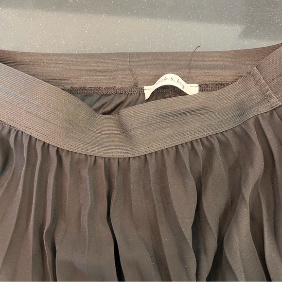 LOCK & KEY Long Black d Skirt - Size M - Picture 3 of 3